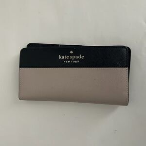 Kate Spade New York Wallet Colorblock Bifold Black Taupe Saffiano Leather Women